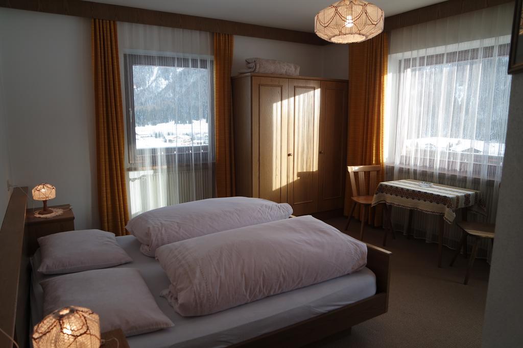 Haus Unterberg Bed & Breakfast San Giacomo Val di Vizze Luaran gambar