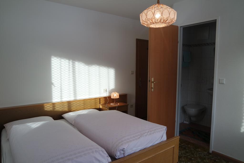 Haus Unterberg Bed & Breakfast San Giacomo Val di Vizze Luaran gambar