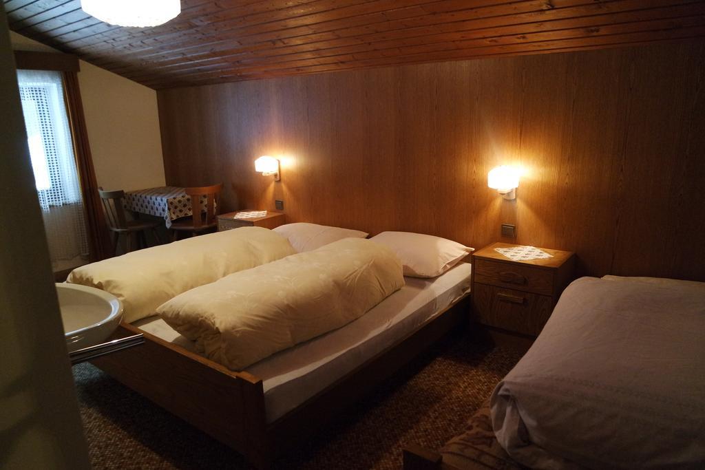 Haus Unterberg Bed & Breakfast San Giacomo Val di Vizze Luaran gambar